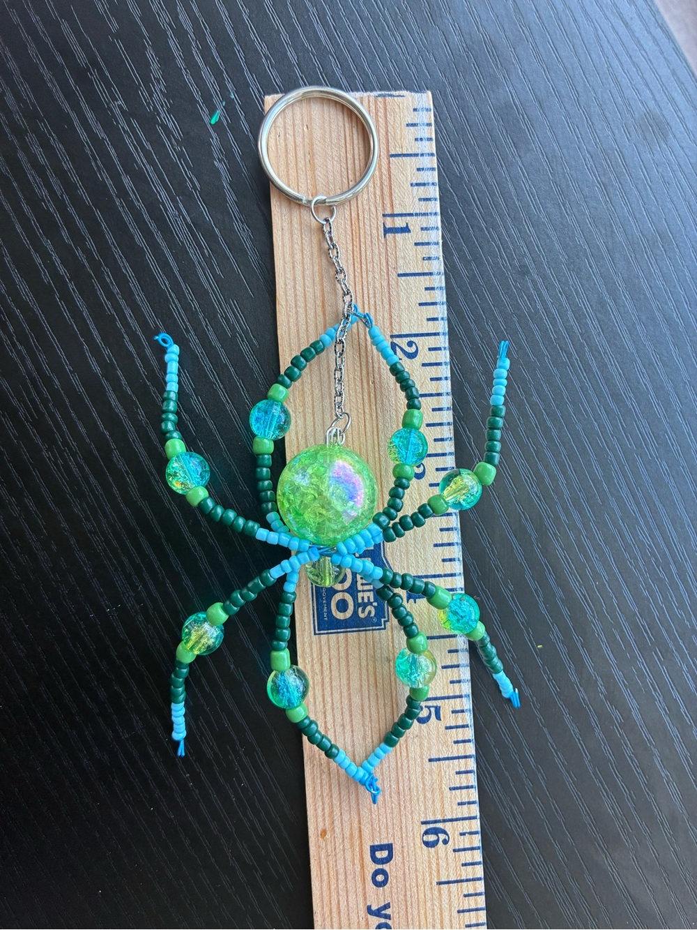Handmade Green Bead Keychain - Picture 2 of 3